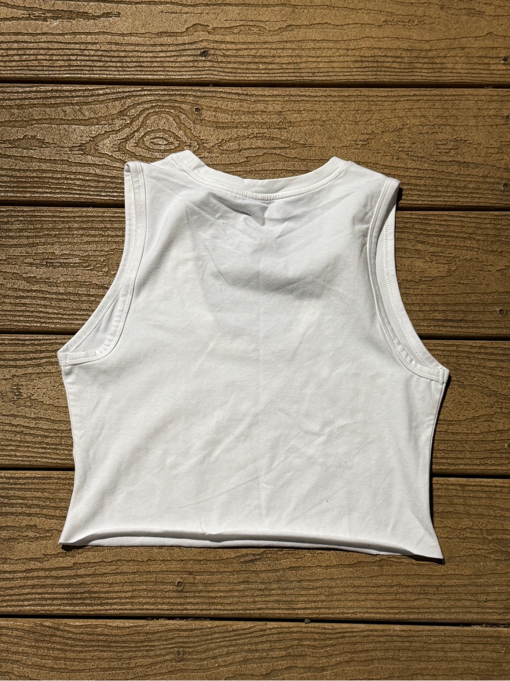 New York Knicks White Crop Tank Top - Women - Picture 2 of 2